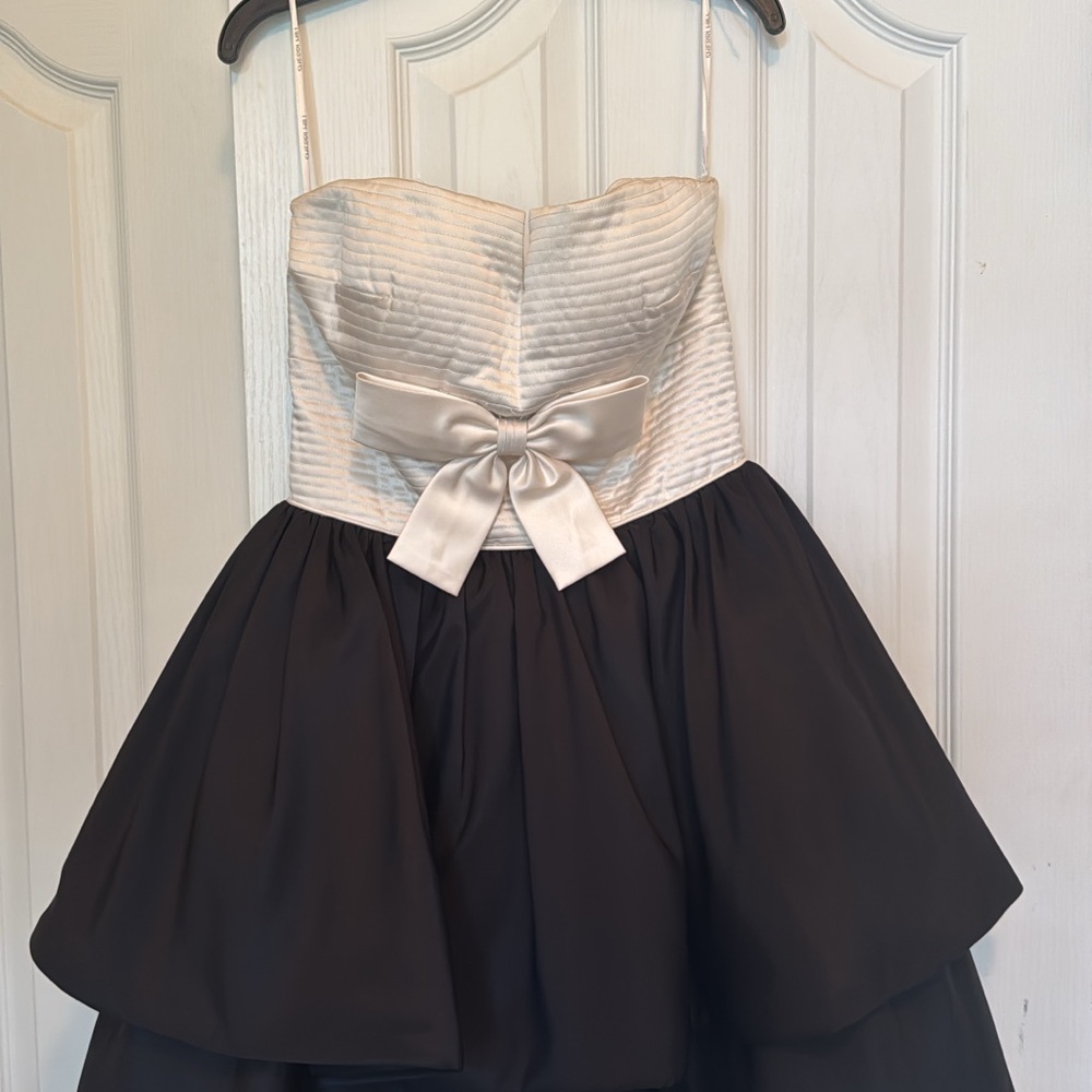 Sherri Hill Strapless Bow Dress
